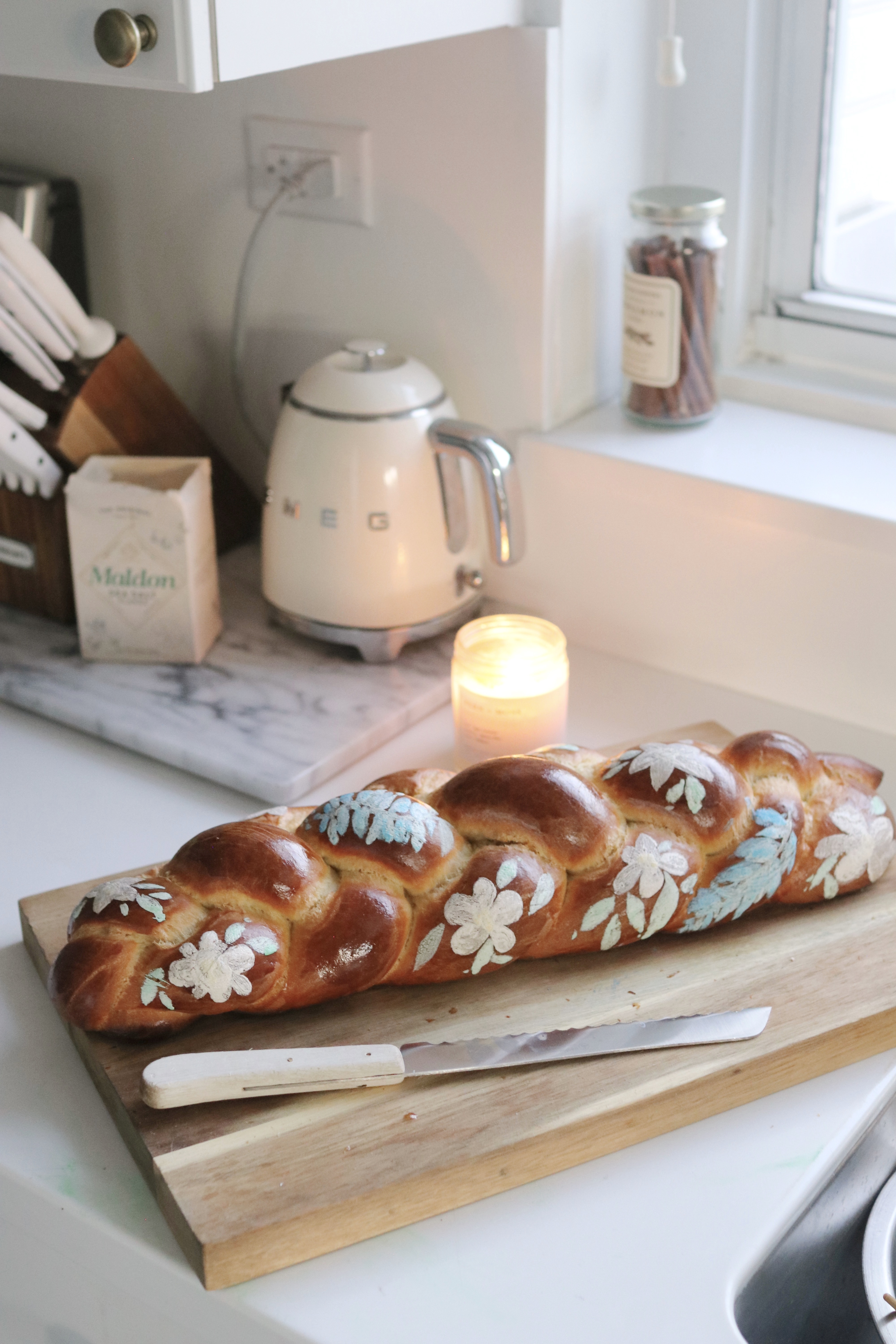 how to paint challah with edible paint